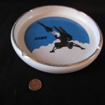 hawk-ashtray-550